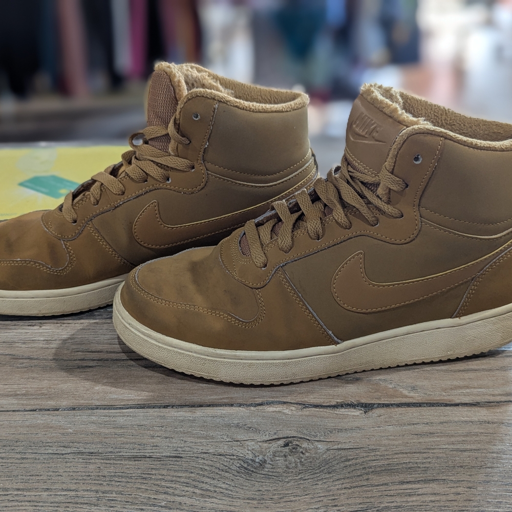 Nike Men's Brown High-Top Sneakers